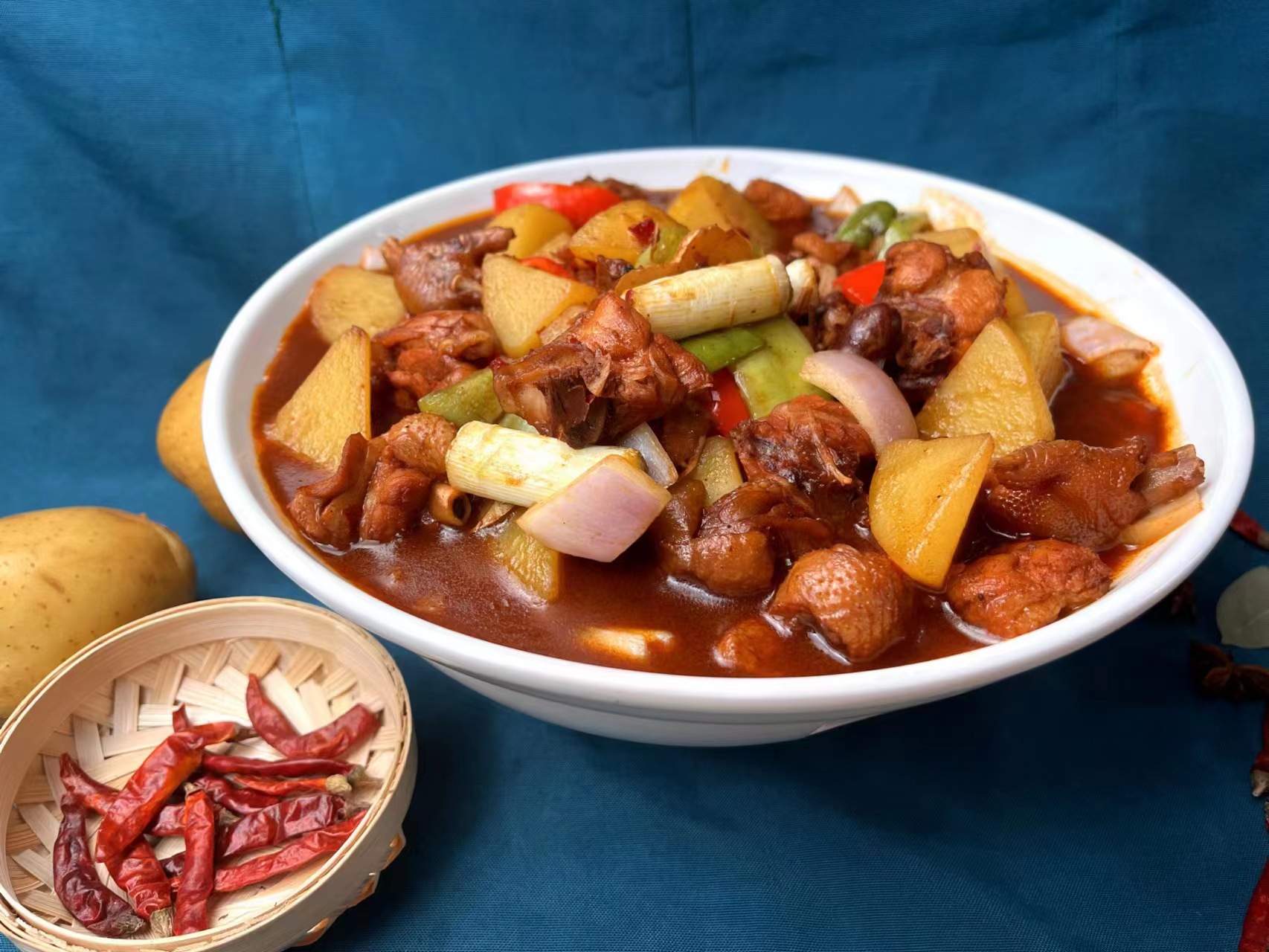 郑州张一绝餐饮集团官网|张一绝官网|郑州张一绝|张一绝黄焖鸡|张一绝瓦香鸡|张一绝餐饮集团